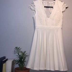 white lace open back dress | WINDSOR